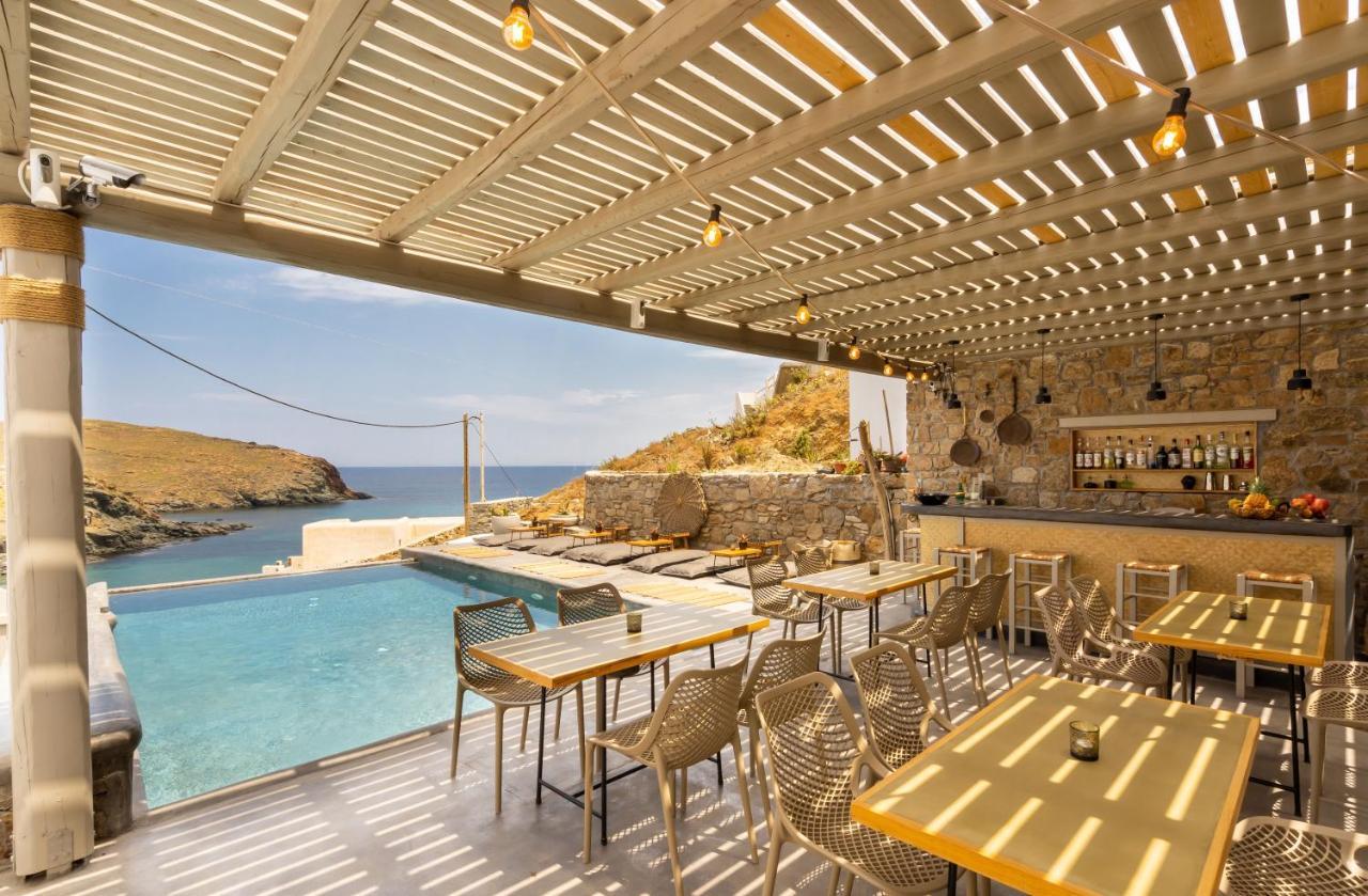 Merchia Beach Sea Rock & Sky Private Residence المظهر الخارجي الصورة