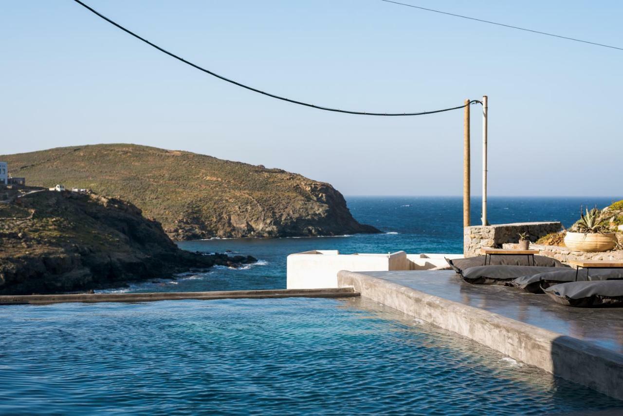Merchia Beach Sea Rock & Sky Private Residence المظهر الخارجي الصورة
