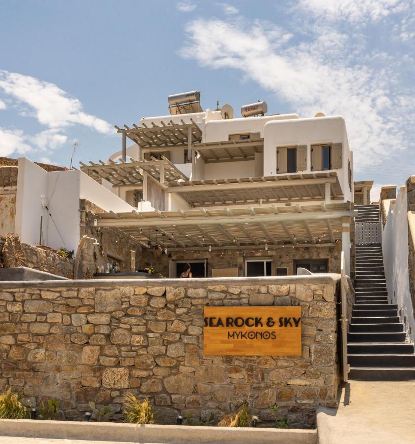 Merchia Beach Sea Rock & Sky Private Residence المظهر الخارجي الصورة